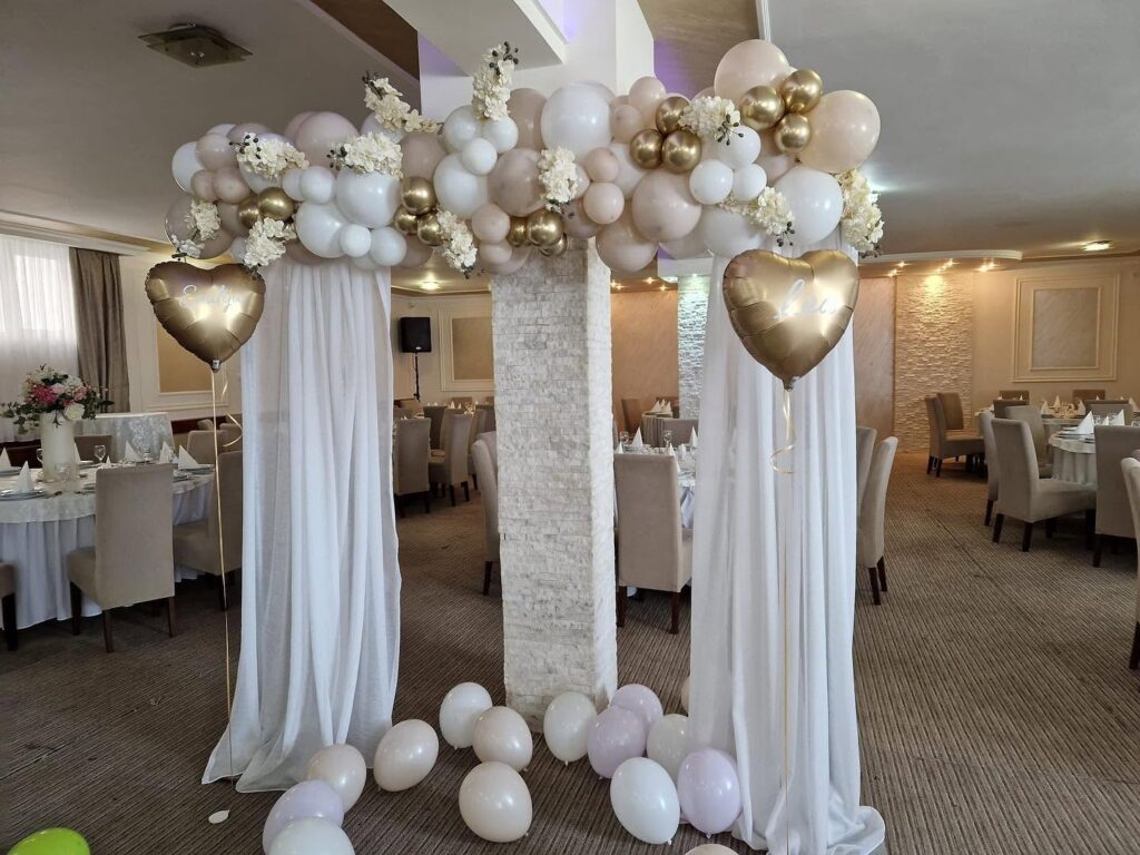 Pop Balloon galerija